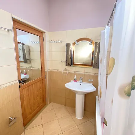 Apartment Dlmeti